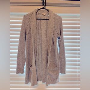 Gray Gap Sweater